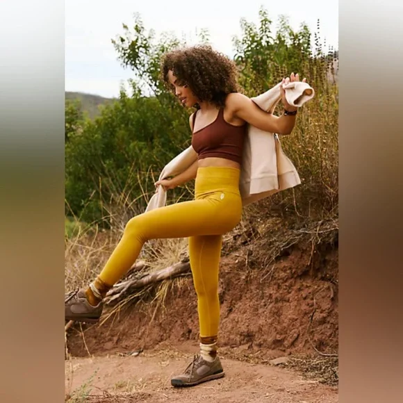 82-Free People Movement High-Rise Good Karma Leggings - Picture 1 of 4